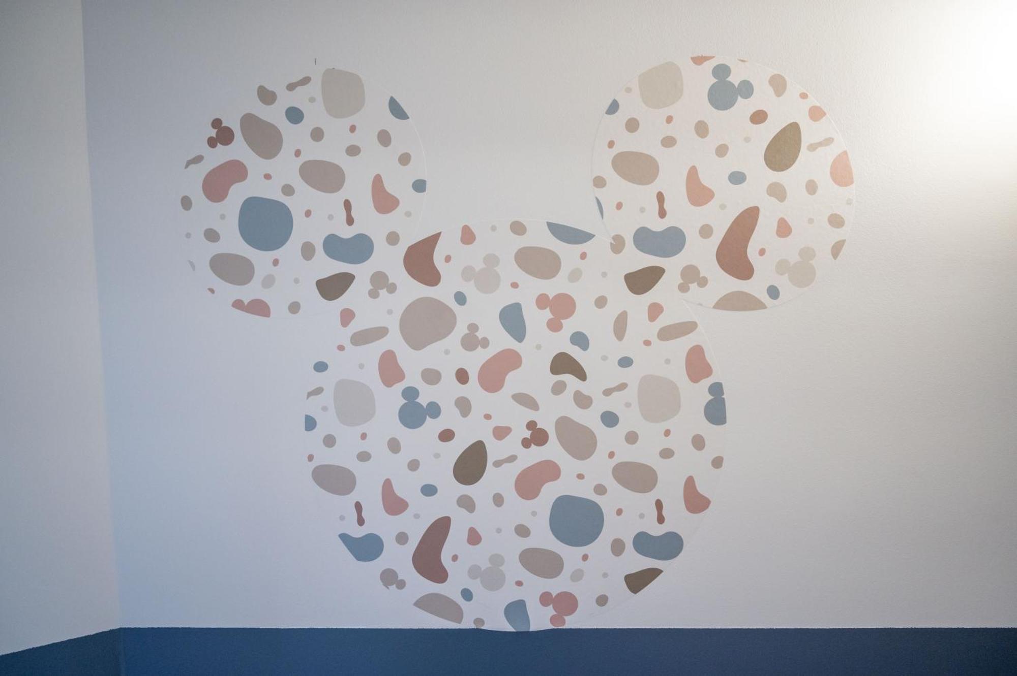 Immodely & La Parade De Disney Сери Екстериор снимка